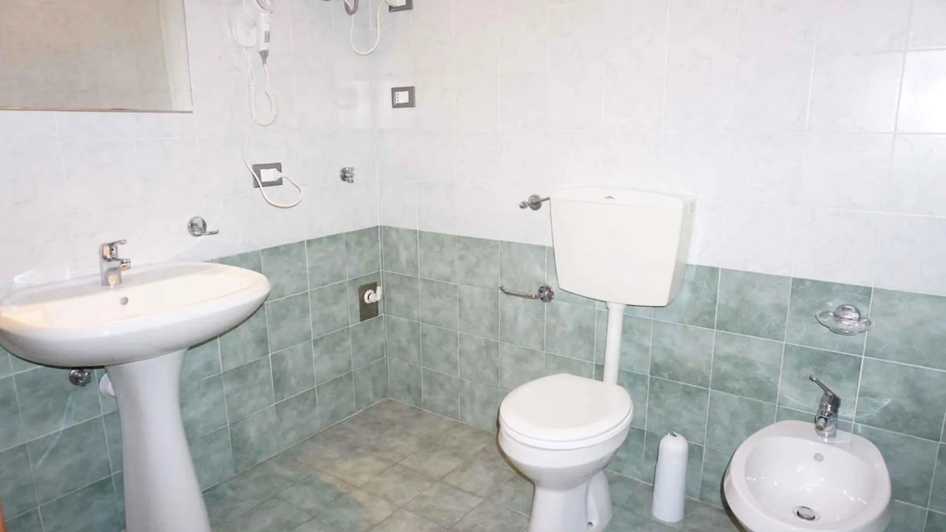 Apartment In Caorle 43163